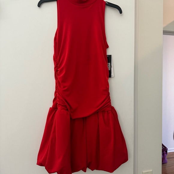 Madden Girl Red Sleeveless Dress. - Small - Picture 1 of 3